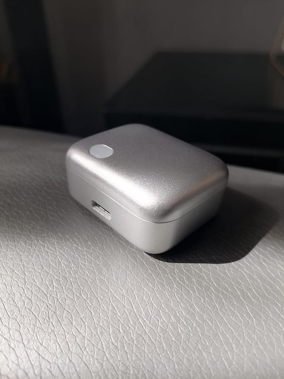 140W Auto-Eject Adapter